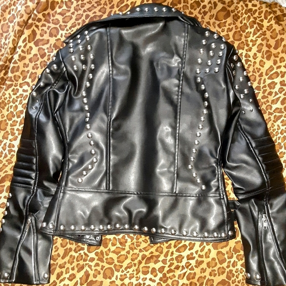 NWOT STUDDED VEGAN LEATHER JACKET - Picture 3 of 4